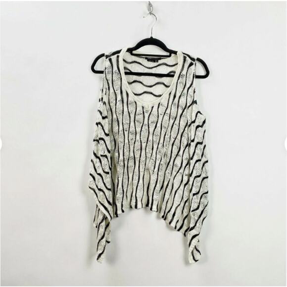 2/$30 BCBGMAXAZRIA Sleeveless Knit Tank Top Medium Women Beige Black Layering - Picture 3 of 8